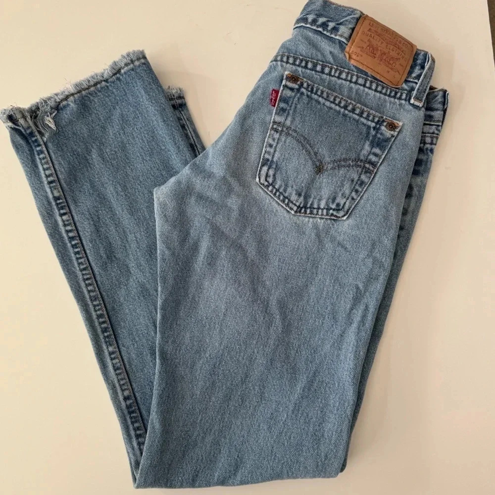 Levi’s 502 Vintage 2001 Superlow Button Fly Raw Hem 100% cotton JR. W27 L30
